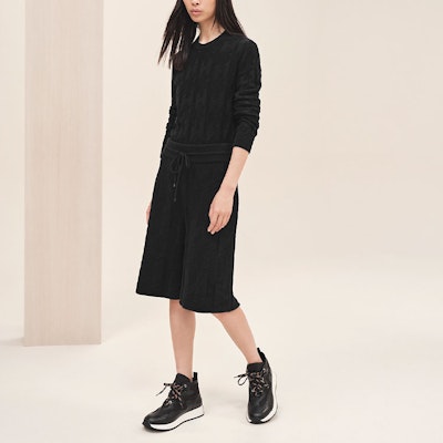 (Women) HERMES SS23 Black Solid Color Crewneck Knit Sweater H3H2617D402 Shop (Women) HERMES SS23 Black Solid Color Crewneck Knit Sweater H3H2617D402