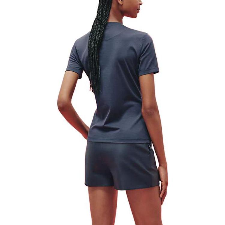 Purchase (W) Camiseta Azul Marino de Manga Corta HERMES SS23 con Logo Estampado. H3E4625DLI1