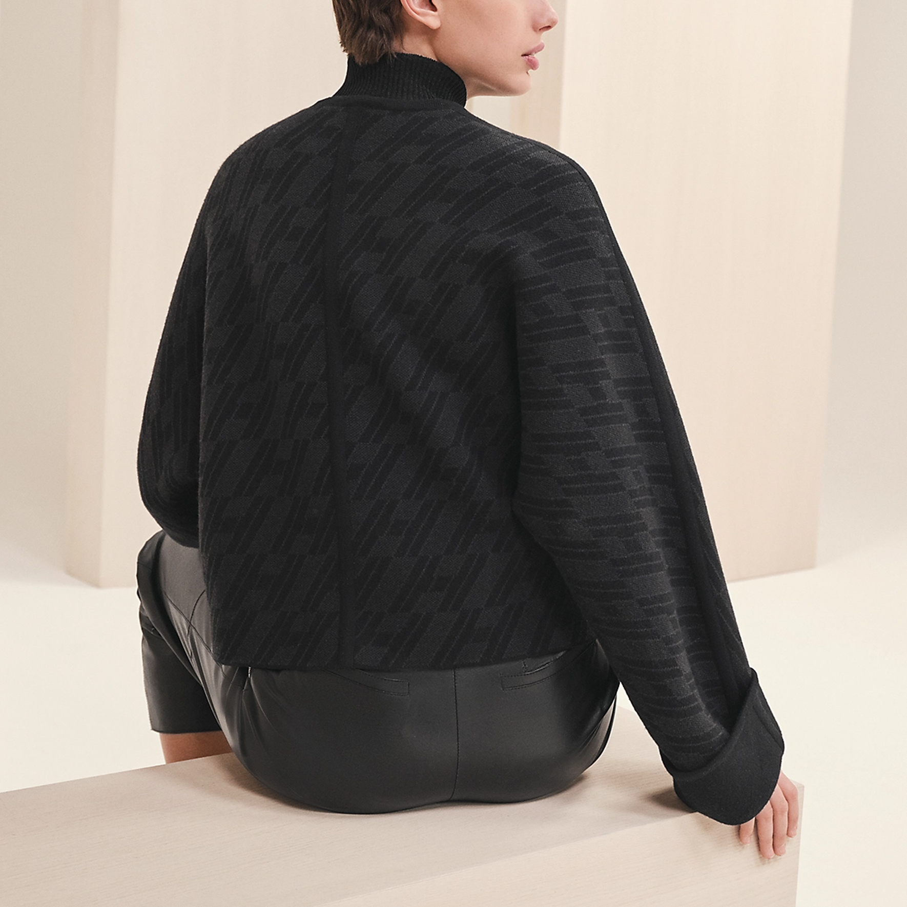 Details for (Women) HERMES SS23  Reversible Jacquard Long Sleeve Jacket Black H3H2200D202