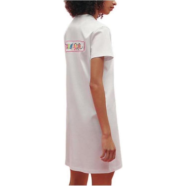 Lookbook (W) 愛馬仕 2023春夏 白色圖案印花直筒短袖洋裝 H3E4507DH90