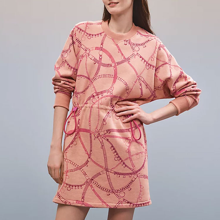 Lookbook (Women) HERMES SS23 Chain Print Long Sleeve Sweatshirt Dress Quartz Pink Women. H2H4505DK3Y