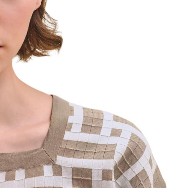 Shop (W) HERMES SS24 Jaket Pendek Zip-Up Warna Toast Beige. H4E2225DJ1S