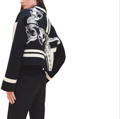 (Women) HERMES SS24 Striped Colorblock Zip-Up Jacket Black Blue H4E0179DB5H Lookbook (Women) HERMES SS24 Striped Colorblock Zip-Up Jacket Black Blue H4E0179DB5H