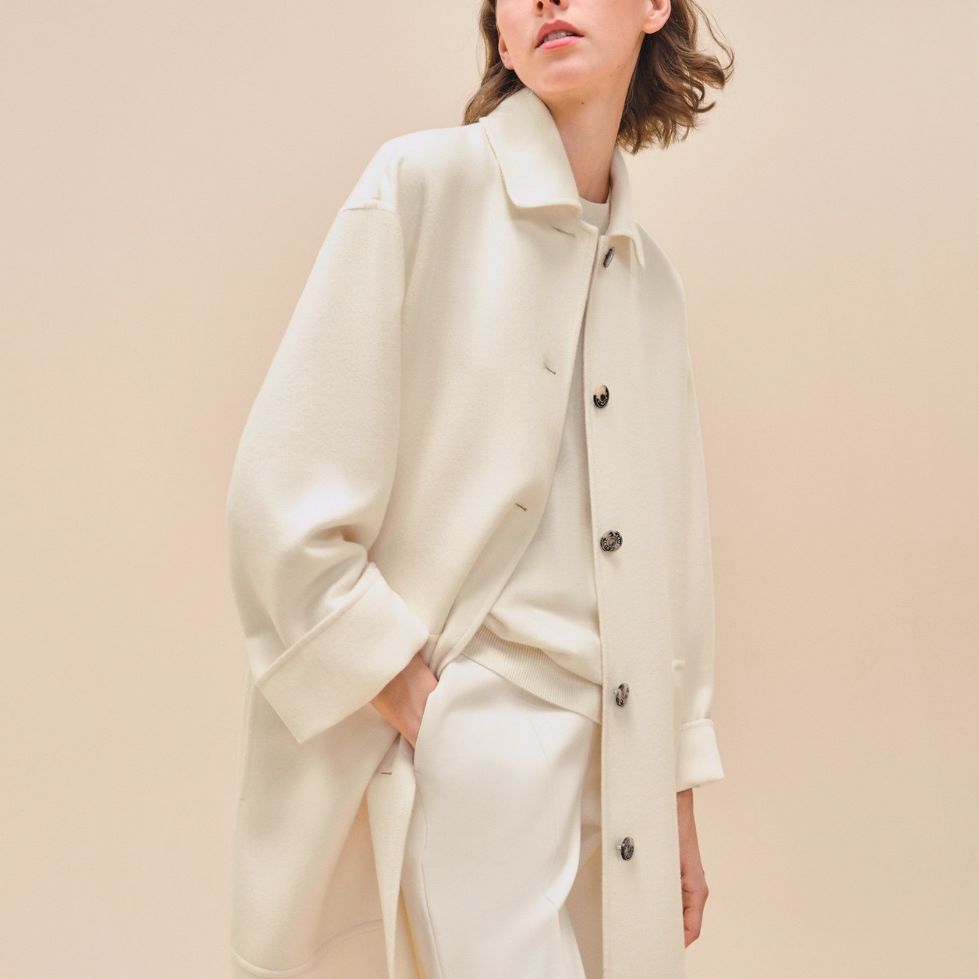 Shop (Women) HERMES SS24  White Solid Long Sleeve Mid-Length Coat. H4E0176DCA3
