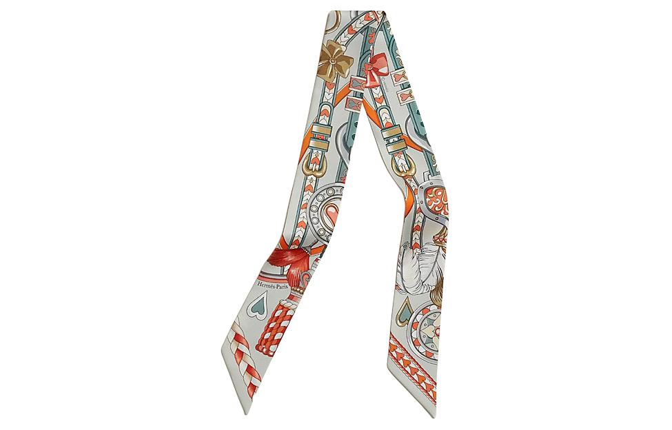 (Women) HERMES Sweet Saddlery Print Silk Scarf for Women in Pearl Gray. H064090Sv06