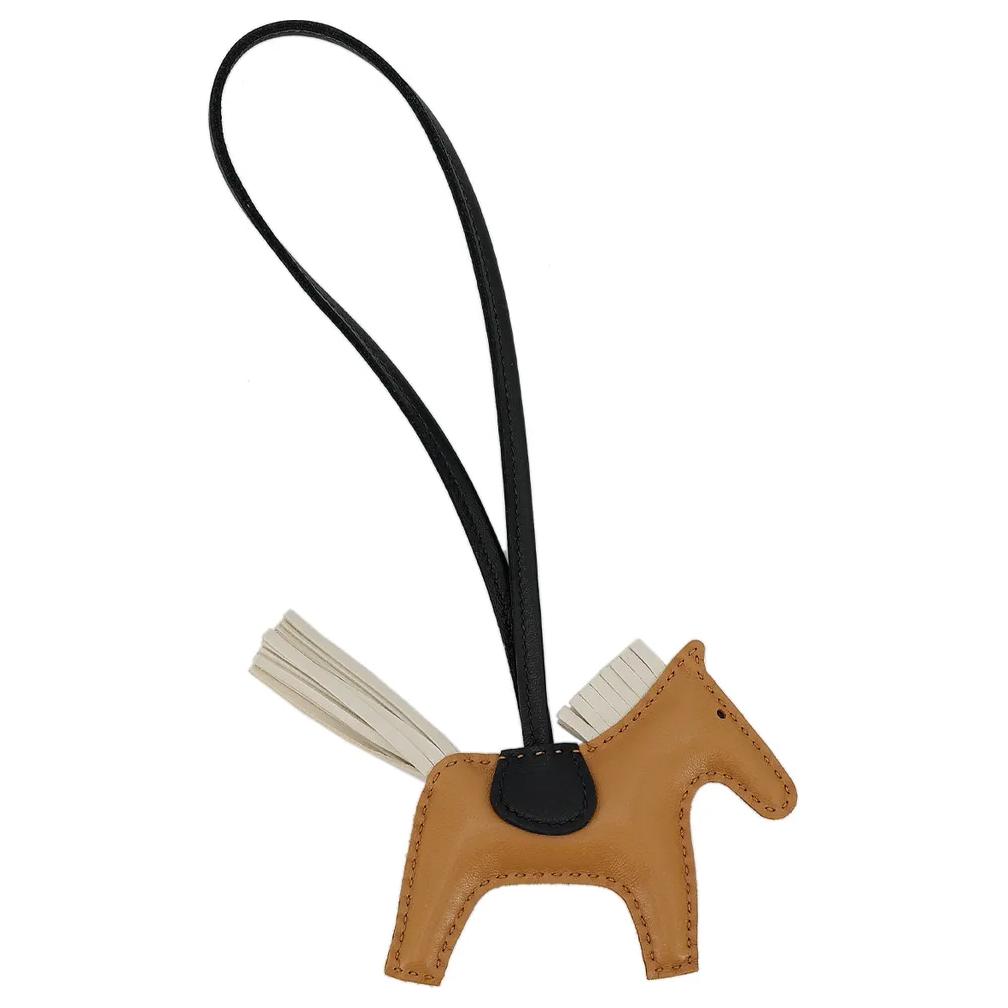 Lookbook (W) 愛馬仕 Swift 小牛皮馬形吊飾-咖啡色配件 H064929CAEA