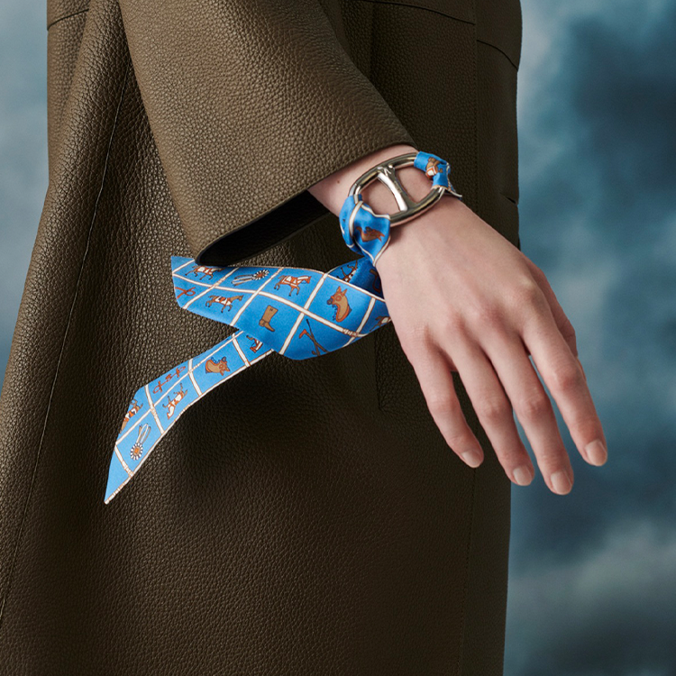 (Women) HERMES Twilly  Scarf Blue - Designer Silk Equestrian Print H061356S-15 圖 3