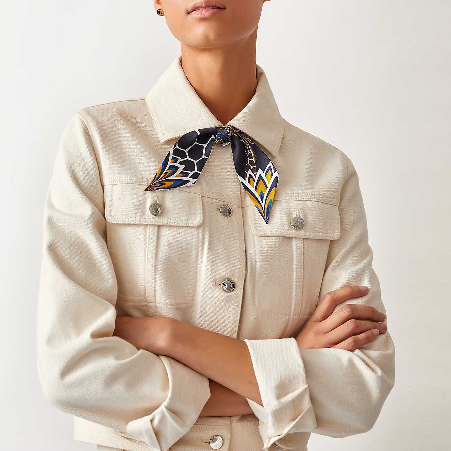 (Women) HERMES Twilly Mini Silk Scarf for Women - Black H063441S-11 圖 3