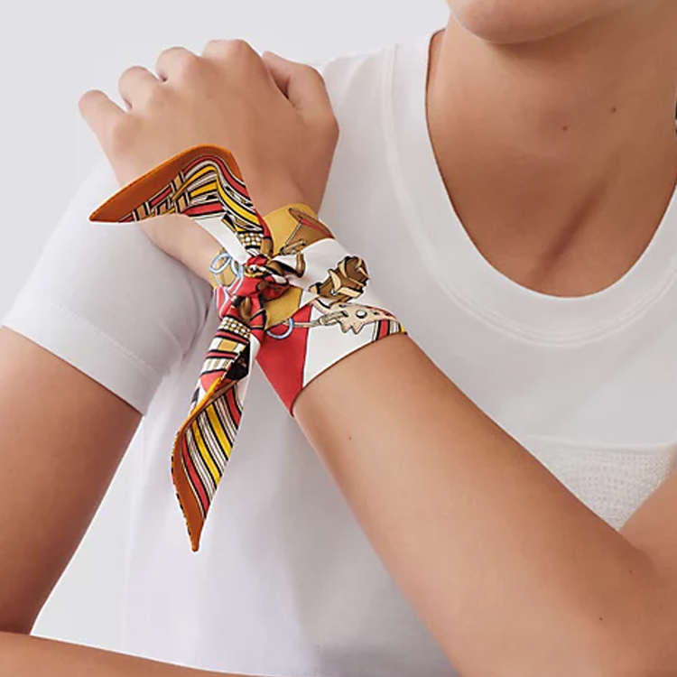 (Women) HERMES Twilly Orange Silk Scarf  "Brides de Gala en Finesse" Print H062849Sv11 圖 3