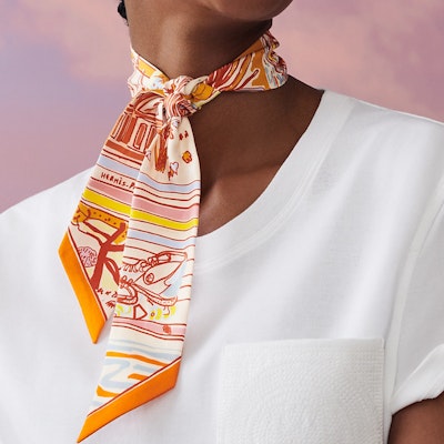 (W) 愛馬仕 Twilly Rayures d''Ete 橙色印花絲巾 女士圍巾 H063850S 09 Lookbook (W) 愛馬仕 Twilly Rayures d''Ete 橙色印花絲巾 女士圍巾 H063850S 09