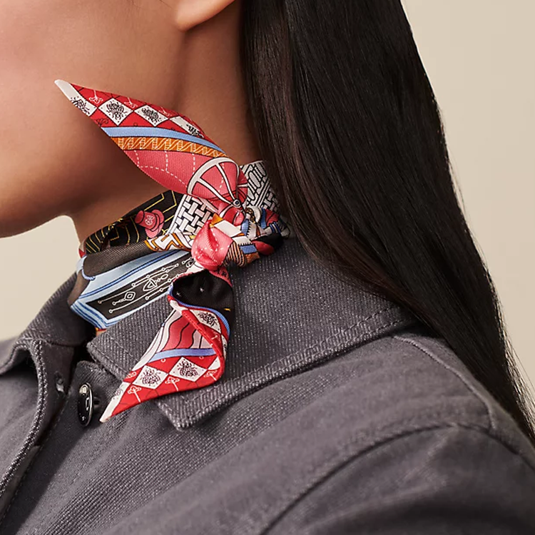 (Women) HERMES Twilly Silk Scarf "Treasures" Collection for Women - Multicolor. H063757S 10 圖 3