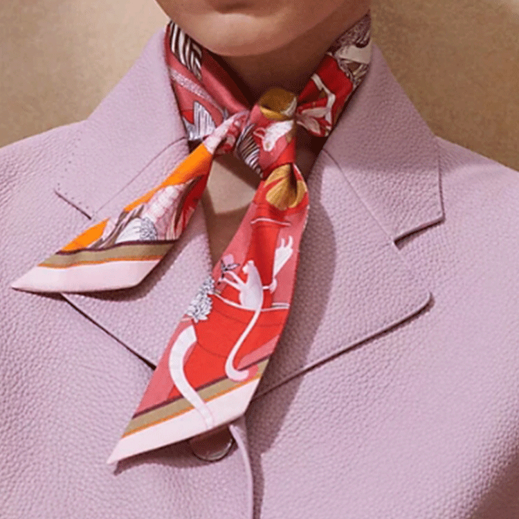 (Women) HERMES Twilly Silk Scarf for Women - Exotic Garden in Red H064094Sv07 圖 3