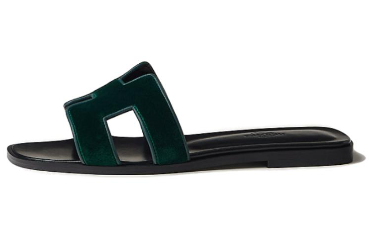 (W) HERMES Velvet 'Lightweight Versatile Green Slides'