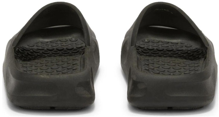 (W) Heron Preston Slide 'Fashion Hitam Serbaguna' HWIC003C99MAT0011000 Lookbook (W) Heron Preston Slide 'Fashion Hitam Serbaguna' HWIC003C99MAT0011000