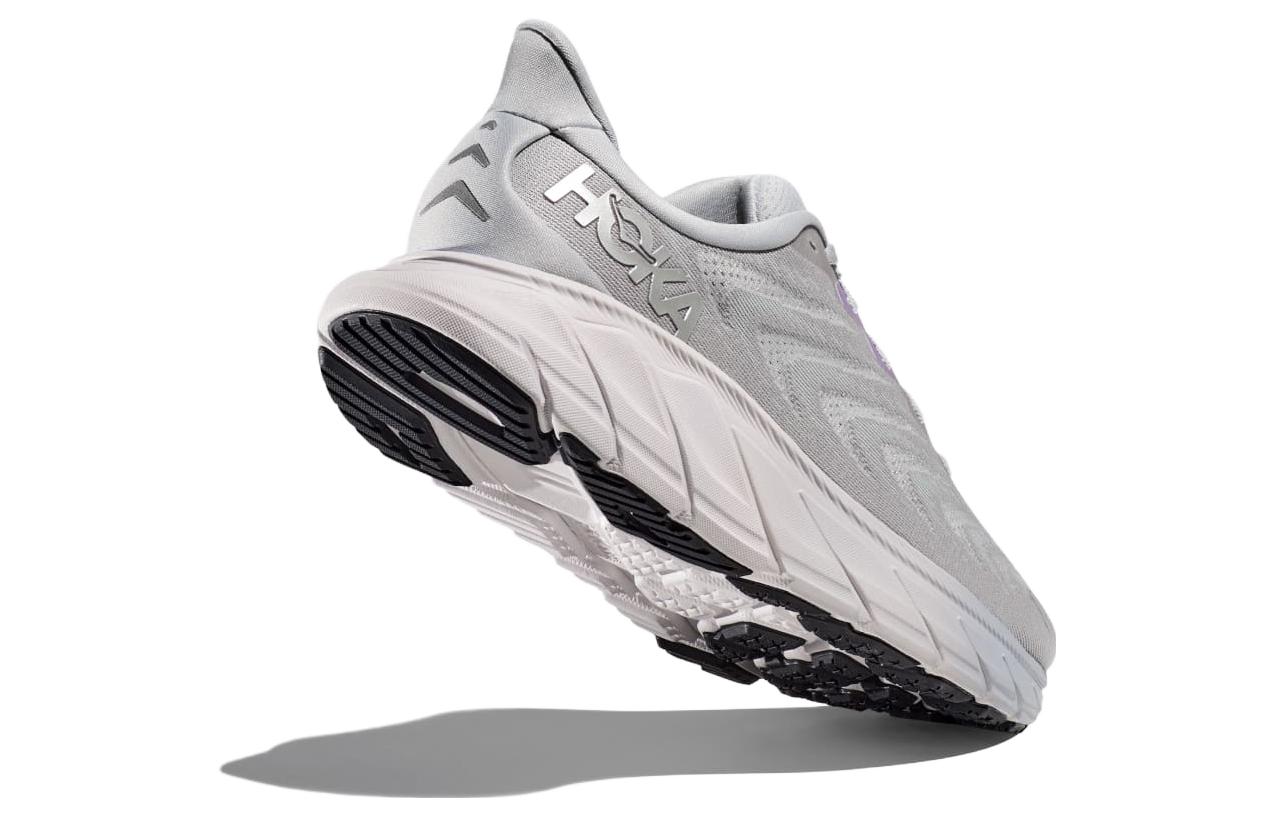 Lookbook (W) HOKA Arahi 6 Large ''Gris Fumée'' 1123197-HMSL