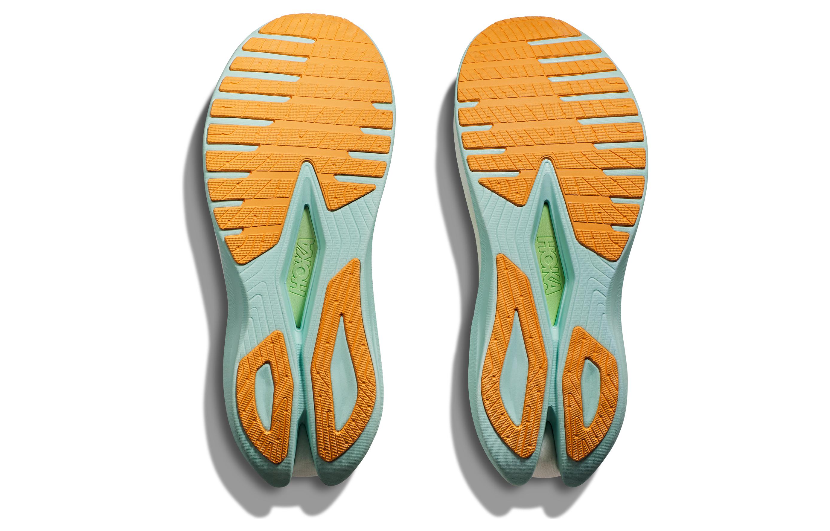 Shop HOKA ONE ONE Mach X 防滑耐磨 低筒 跑步鞋 女款 青檸色