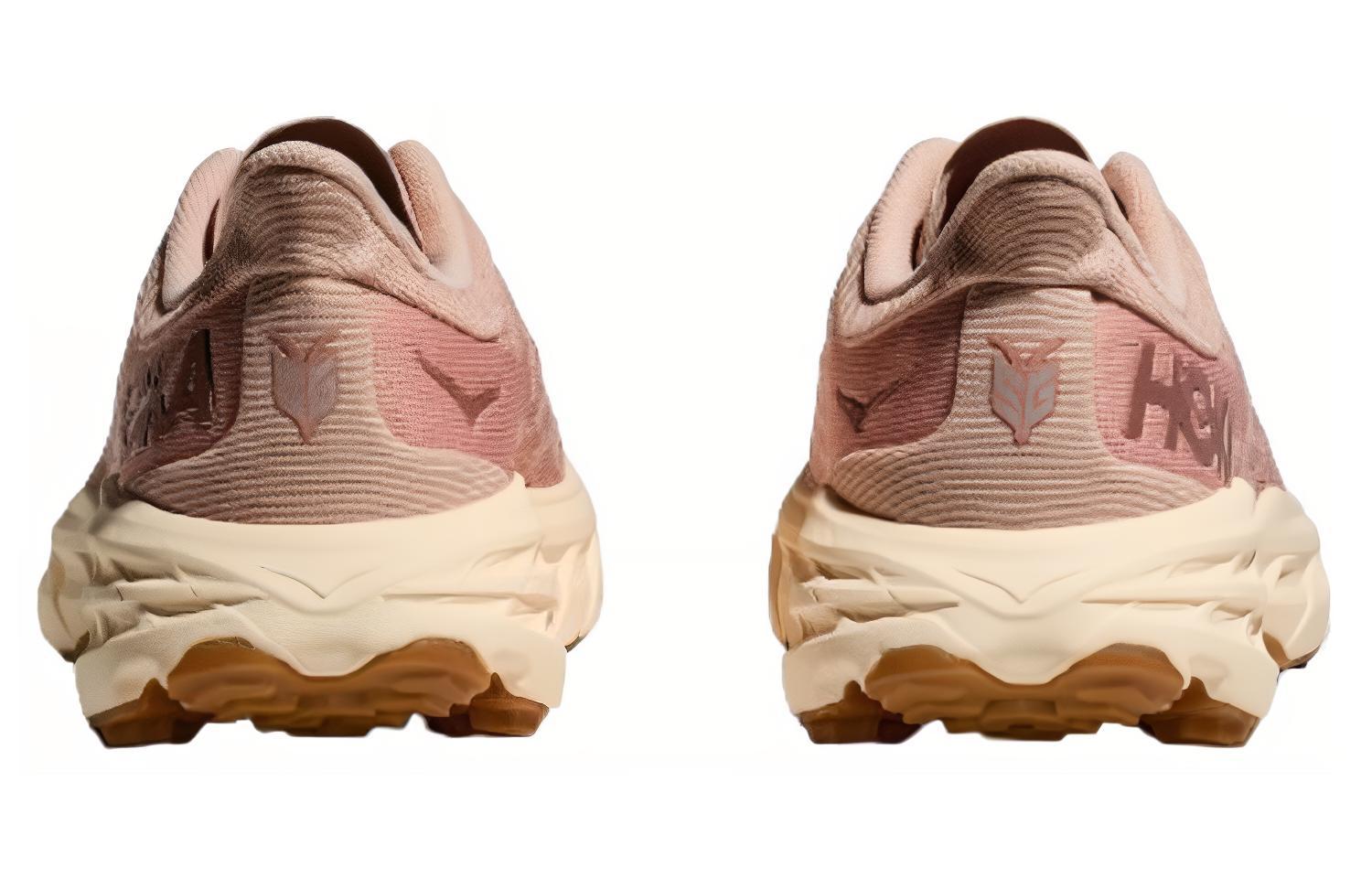 Shop （女款）HOKA Speedgoat 5 '奶油砂岩色' 1123158-CRMS