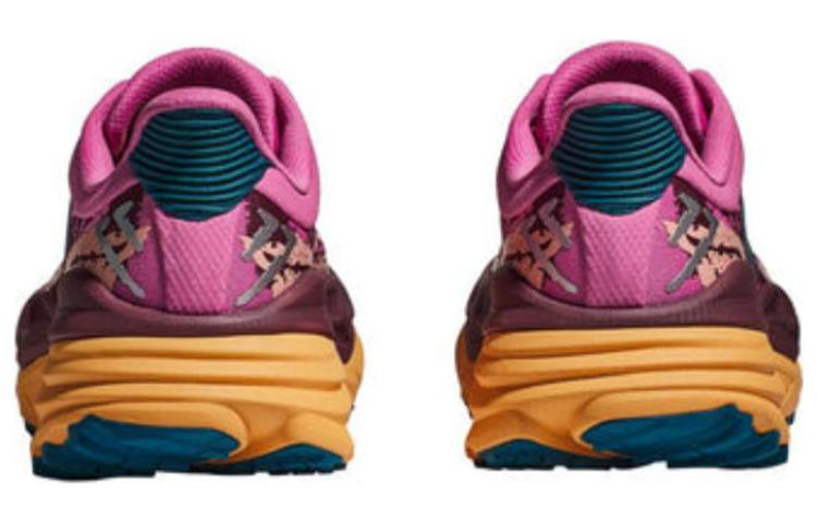 Shop HOKA ONE ONE 圓頭繫帶 減震耐磨 低筒 跑步鞋 女款 紅黃色