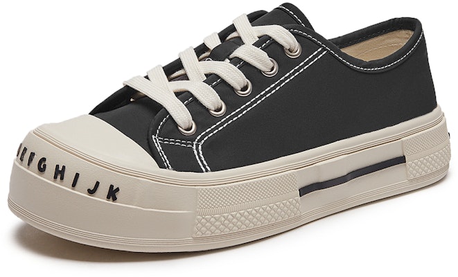 (W) Hotwind Comfort Retro Low-Top Canvas ''Letter Decor Hitam''. H14W3727 Order (W) Hotwind Comfort Retro Low-Top Canvas ''Letter Decor Hitam''. H14W3727