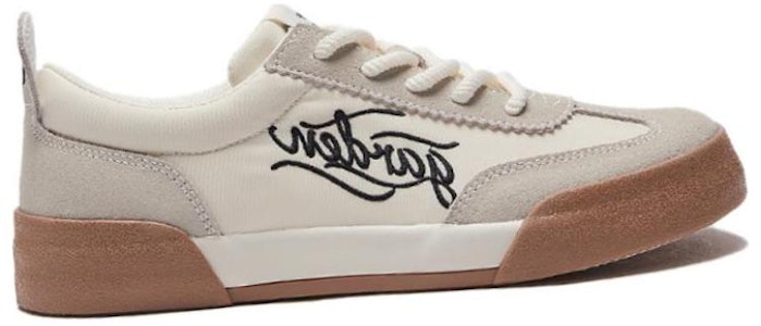 (W) Hotwind Disney x Alice Series Kasut Rendah ''Beige'' H14W3383 Order (W) Hotwind Disney x Alice Series Kasut Rendah ''Beige'' H14W3383