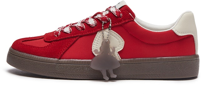 (W) Hotwind 迪士尼聯名愛麗絲系列低筒鞋『簡約圓頭舒適款』 H14W3385 Shop (W) Hotwind 迪士尼聯名愛麗絲系列低筒鞋『簡約圓頭舒適款』 H14W3385