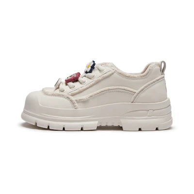 (W) Hotwind Disney Low Top Sneakers 'Beige' 'Strawberry Bear'