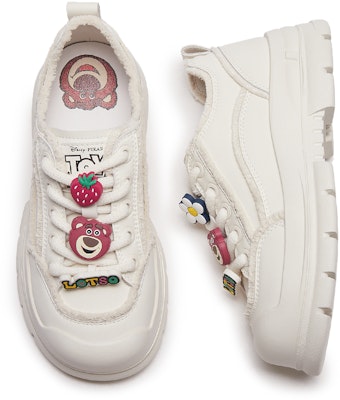 (W) Hotwind Disney x Low Top Sneakers ''Beige'' ''Strawberry Bear'' Sepatu Sneakers. H13W3399 Shop (W) Hotwind Disney x Low Top Sneakers ''Beige'' ''Strawberry Bear'' Sepatu Sneakers. H13W3399