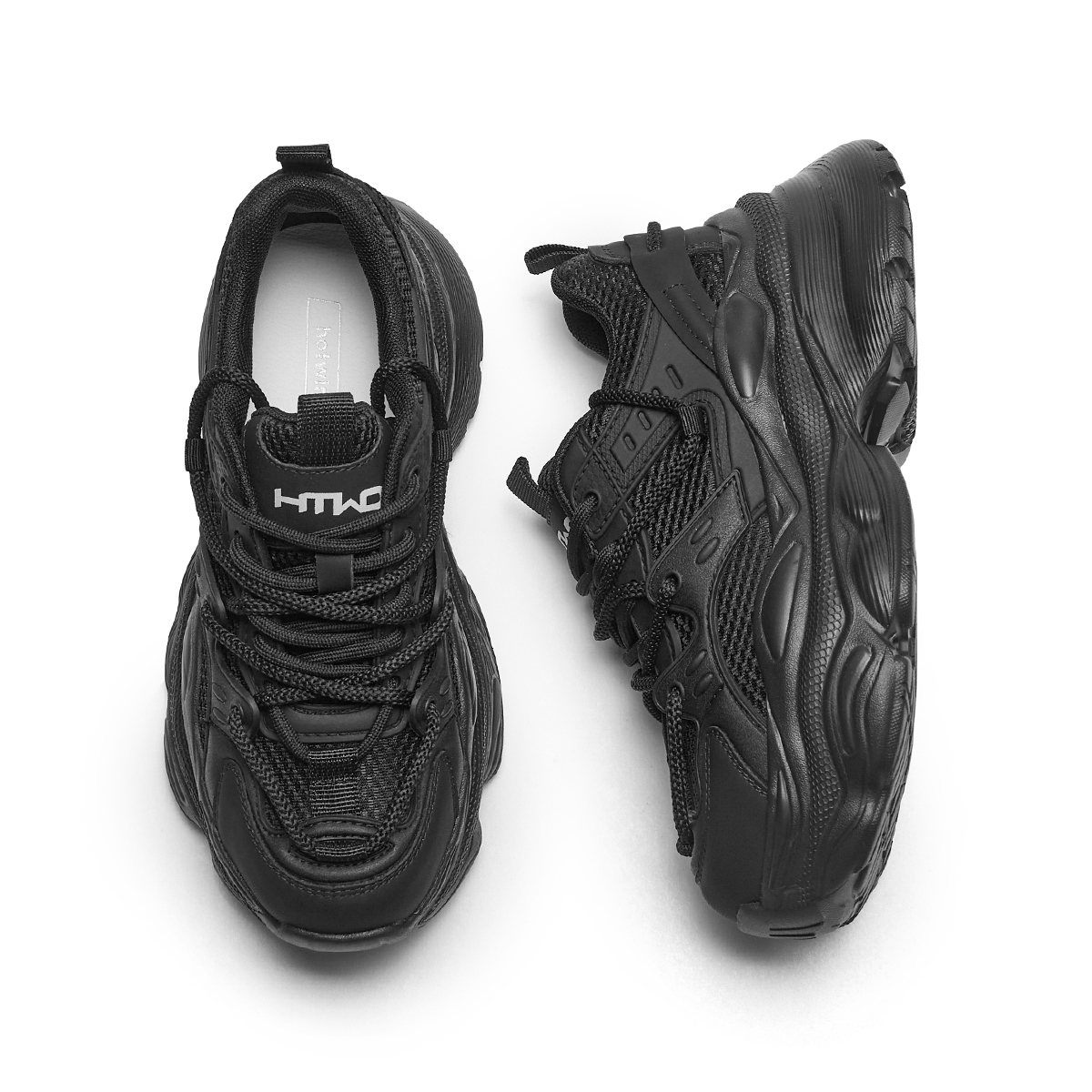 Shop (W) Hotwind Fabric Low-Top ''Kenyamanan Kasual'' H42W3715