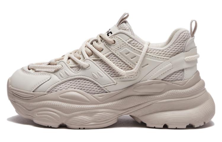 Purchase (W) Hotwind Fabric Low-Top ''Kenyamanan Kasual'' H42W3715