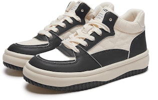 (W) Hotwind High-Top Platform Sneaker ''Fabric'' Sepatu Tinggi Platform Kain H92W3801 Sizing (W) Hotwind High-Top Platform Sneaker ''Fabric'' Sepatu Tinggi Platform Kain H92W3801