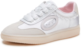 (Women) Hotwind Low-Top Canvas Sneakers Multicolor Casual Shoes H13W4709 (Women) Hotwind Low-Top Canvas Sneakers Multicolor Casual Shoes H13W4709