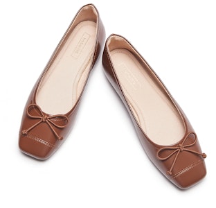 (W) Hotwind PU ''Flat Sepatu Wanita Ujung Kotak Motif Kupu-Kupu'' H07W3306 Shop (W) Hotwind PU ''Flat Sepatu Wanita Ujung Kotak Motif Kupu-Kupu'' H07W3306