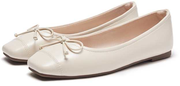 (W) Hotwind PU ''Flat Sepatu Wanita Ujung Kotak Motif Kupu-Kupu'' H07W3306 Sizing (W) Hotwind PU ''Flat Sepatu Wanita Ujung Kotak Motif Kupu-Kupu'' H07W3306