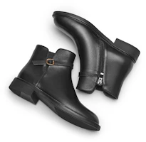 Purchase (W) Hotwind But Kasut Pendek ''Hitam'' H82W3403