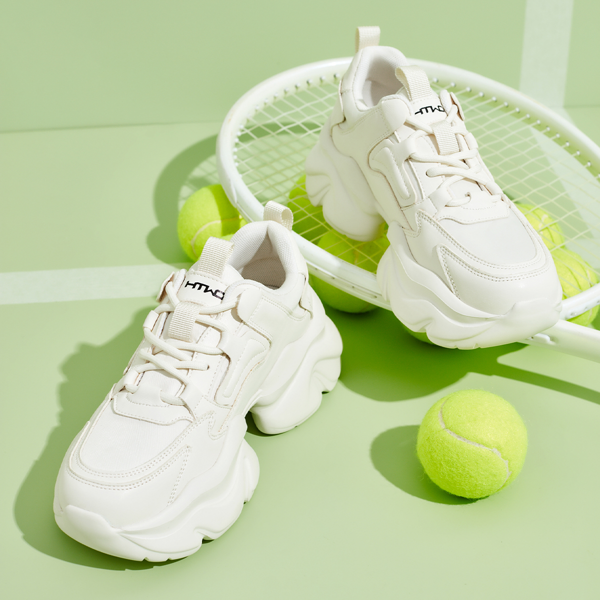 Details for (W) Hotwind Sepatu Sneakers Kulit Sintetis Fashion ''Dad Shoes Putih'' H42W3123