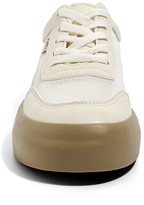 環球 HUANQIU 休閒 萬用 透氣耐磨 低筒 帆布鞋 女款 米色 Lookbook 環球 HUANQIU 休閒 萬用 透氣耐磨 低筒 帆布鞋 女款 米色