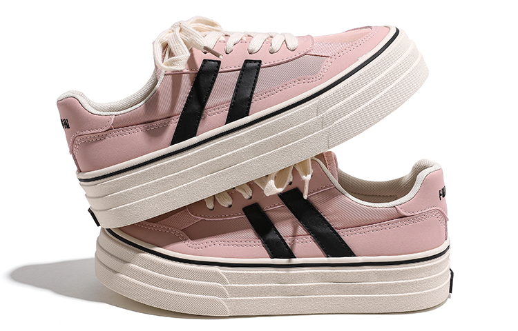 Shop (W) 环球帆布低帮鞋 '粉黑' H23037P