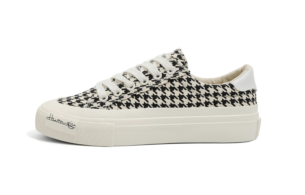 (Women) Huanqiu Canvas Low 'Versatile Casual Black and White' H20521