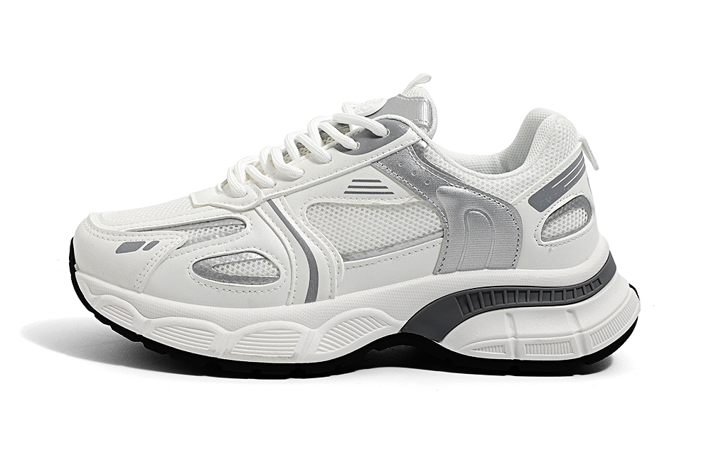 womens nike chunky sneakers