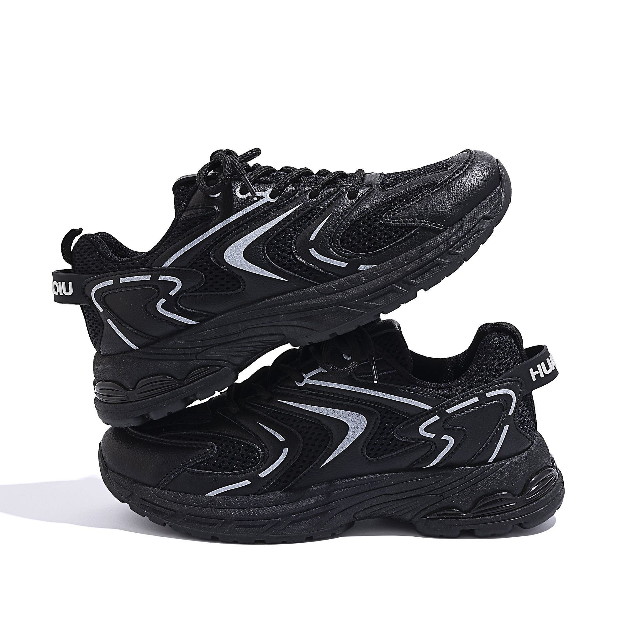 Lookbook 環球 HUANQIU 百搭 運動 休閒 時尚 潮流 透氣耐磨 低幫 老爹鞋 女款 黑色