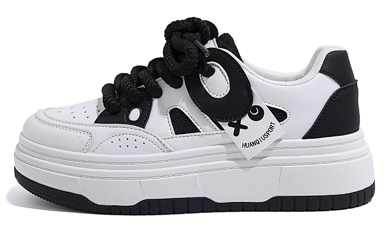 Buy (W) 环球低帮“百搭休闲” ZHQ5205WB