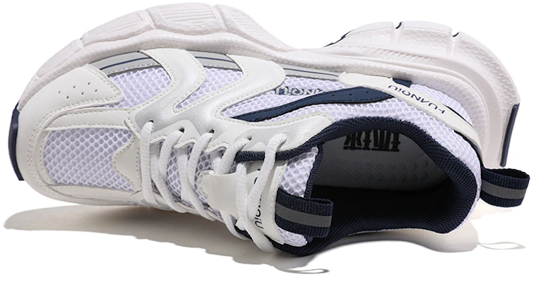 環球 HUANQIU 耐磨防滑 低幫 老爹鞋 女款 白深藍 Lookbook 環球 HUANQIU 耐磨防滑 低幫 老爹鞋 女款 白深藍