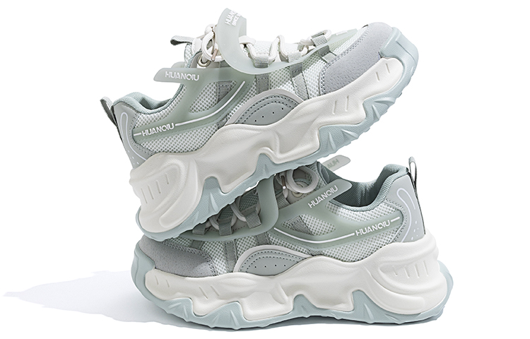 Shop (Women) Huanqiu Low 'Green Casual' HH2321L