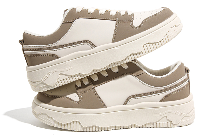 Shop (W) 环球低帮 '米色休闲' CH2103MK