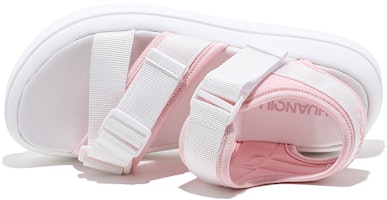 環球 HUANQIU 織帶布拼接休閒 運動涼鞋 女款 Lookbook 環球 HUANQIU 織帶布拼接休閒 運動涼鞋 女款