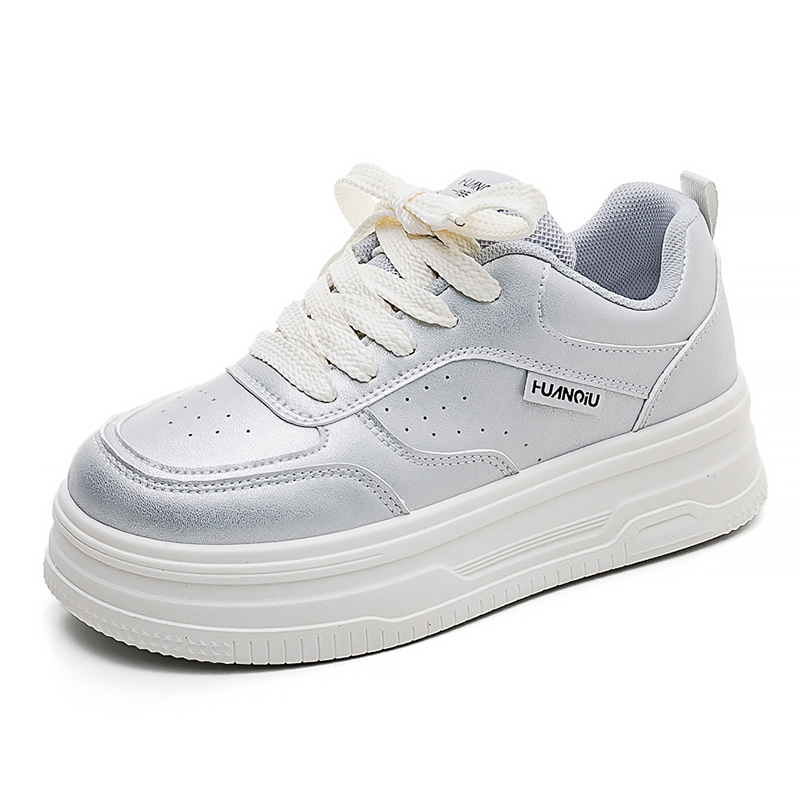 (Women) Huanqiu Silver Low-Top Sneakers - Stylish, Comfortable, and Durable. LWB-K011S
