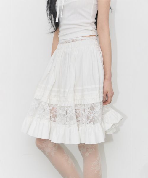 Lookbook (W) ILIGO 白色花卉層次中長裙 26SMSK03WH