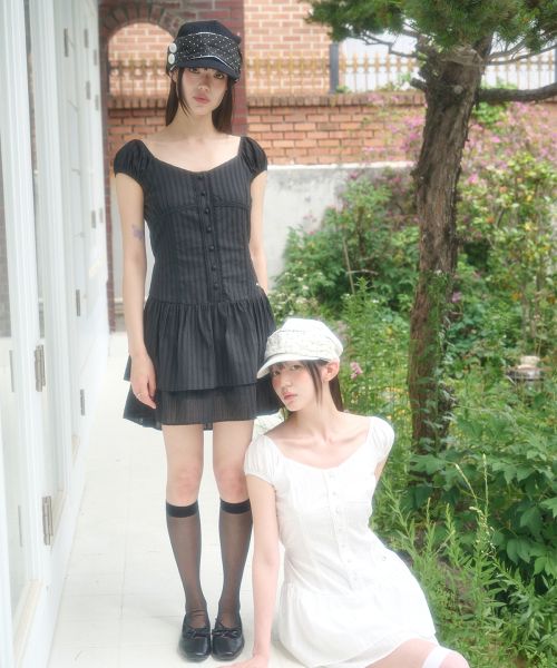 Lookbook (W) ILIGO 荷葉邊黑色連衣裙 26SMOPS04BK