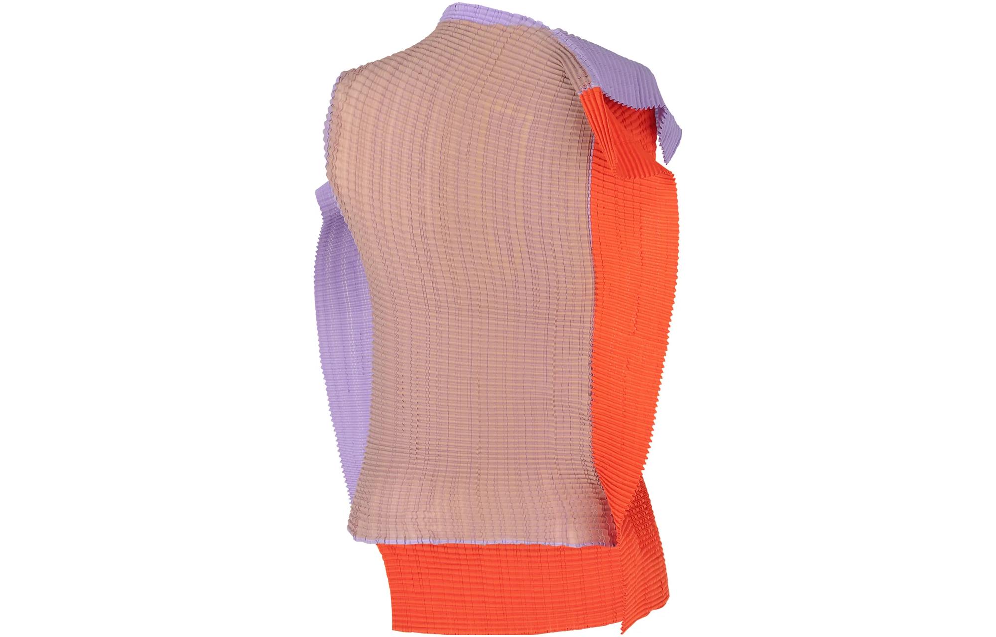 Lookbook (W) 三宅一生不對稱無袖圓領T恤 IM38FJ110-32