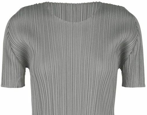 (W) ISSEY MIYAKE 深灰色純色褶皺短袖T恤 PP05JK103-12 Details for (W) ISSEY MIYAKE 深灰色純色褶皺短袖T恤 PP05JK103-12